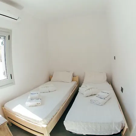 Amara House